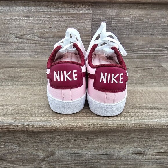 Nike blazer low 77' pink and white youth 6 - Picture 6 of 7